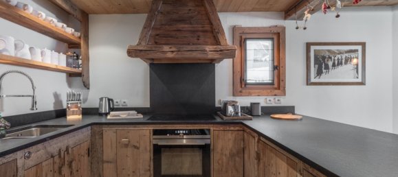 7 chambres Propriété commerciale à Les Belleville, France No. 476 4