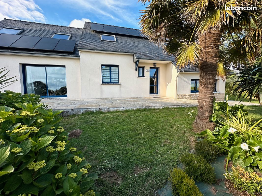 4 bedrooms House in Le Faou, France No. 331932