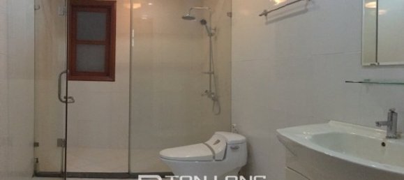 3 chambres Maison à Tay Ho, Vietnam No. 1698 6