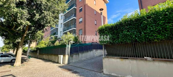 2 Schlafzimmer Wohnung in Rozzano, Italy, Nr. 263576 3