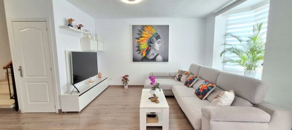 3 bedrooms Villa in Estepona, Spain No. 77094 20