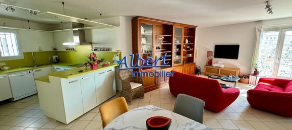 2 bedrooms Apartment in Sanary-sur-Mer, France No. 321112 5