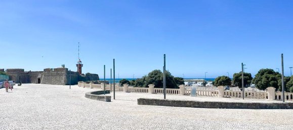 95m² Commercial property in Figueira da Foz, Portugal No. 189892 5