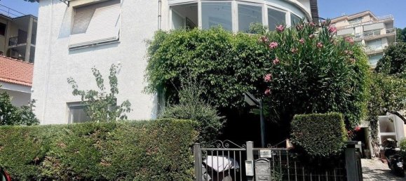 5 rooms Apartment in Sanremo, Italy No. 303782 4