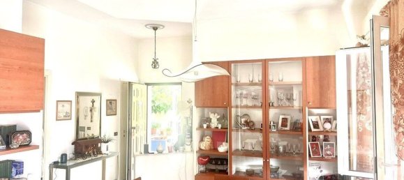 5 rooms Apartment in Sanremo, Italy No. 303782 12