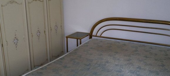 8 rooms Apartment in Rome, Italy No. 255976 5