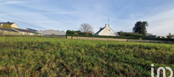  Land in Le Guerno, France No. 88249 3