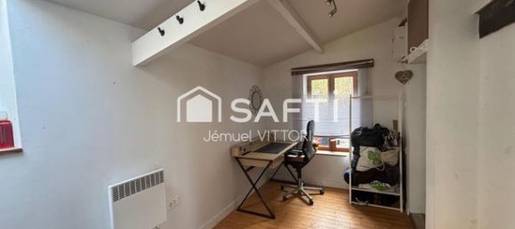 2 bedrooms House in Mayenne, France No. 304430 8