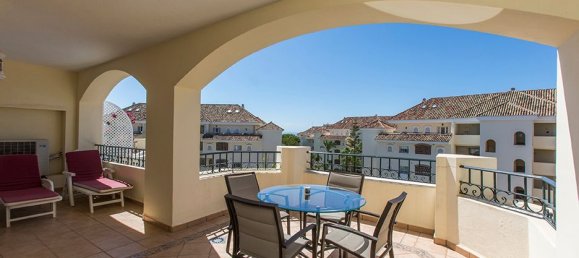 2 bedrooms Apartment in Marbella, Spain No. 135645 5