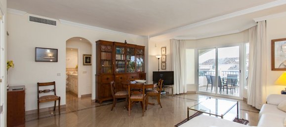 2 bedrooms Apartment in Marbella, Spain No. 135645 6