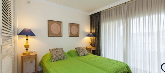 2 bedrooms Apartment in Marbella, Spain No. 135645 18