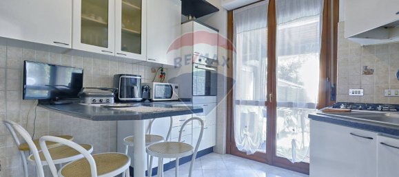 5 rooms Villa in Monza, Italy No. 286170 16
