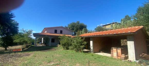 Casa de 10 habitaciónes en Arezzo, Italy No. 52103 5