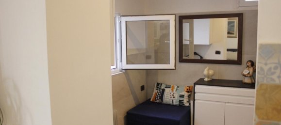 2 rooms Apartment in Pomezia, Italy No. 30237 4