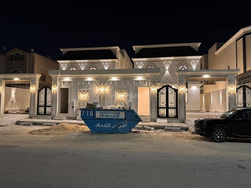 6 bedrooms Villa in Khobar, Saudi Arabia No. 393