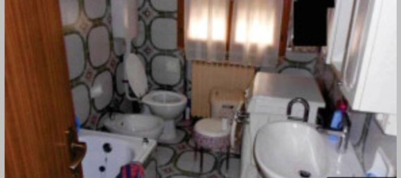 4 bedrooms Apartment in Lendinara, Italy No. 314322 31