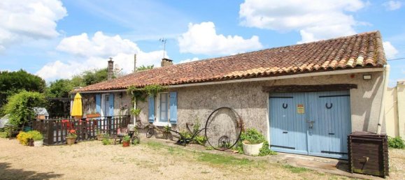 Дом с 8 спальнями в Агри, Франция № 95907 11