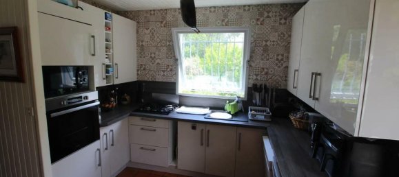 Дом с 8 спальнями в Агри, Франция № 95907 6