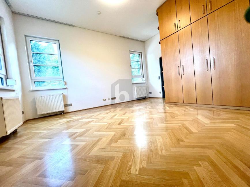 2-salle Appartement à Klosterneuburg, Austria No. 236304