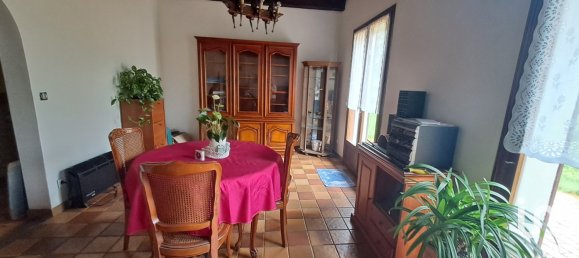 3 Schlafzimmer Haus in Courtenay, France, Nr. 274705 2