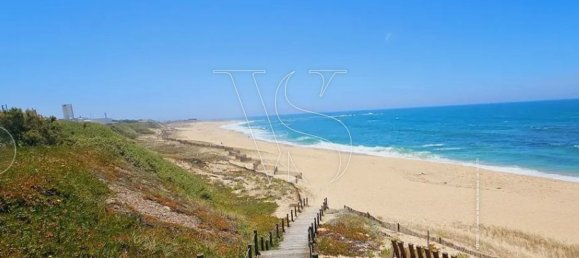 7376m² Land in Matosinhos, Portugal No. 124373 17