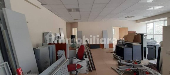 162m² Office in Sarezzo, Italy No. 6473 15