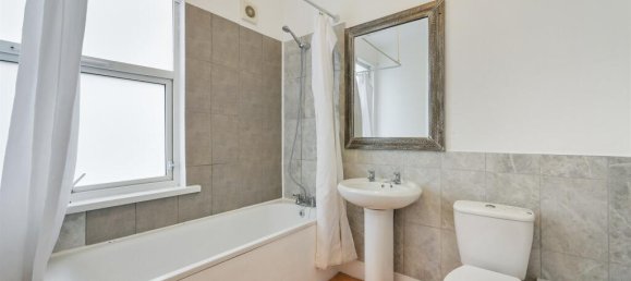 3 Schlafzimmer Haus in London, United Kingdom, Nr. 9882 16