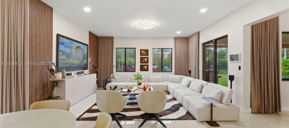 5 Schlafzimmer Villa in Miami, USA, Nr. 615459 13
