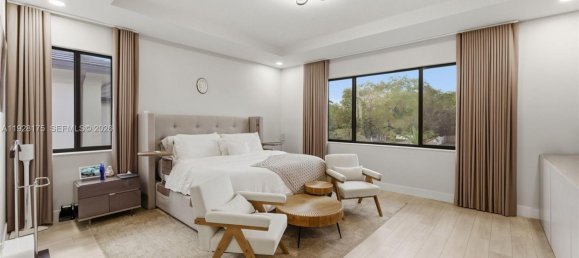 5 Schlafzimmer Villa in Miami, USA, Nr. 615459 3