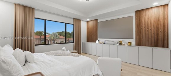 5 Schlafzimmer Villa in Miami, USA, Nr. 615459 2