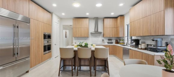 5 Schlafzimmer Villa in Miami, USA, Nr. 615459 10