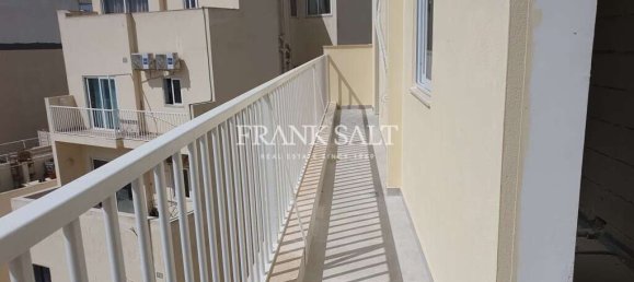 3 Schlafzimmer Wohnung in San Gwann, Malta, Nr. 2096 5