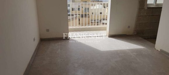 3 Schlafzimmer Wohnung in San Gwann, Malta, Nr. 2096 4