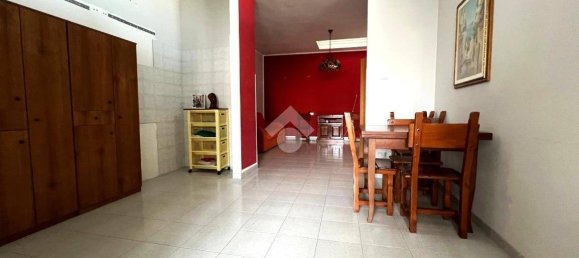 Apartamento de 1 dormitorio en Mesagne, Italy No. 60465 12