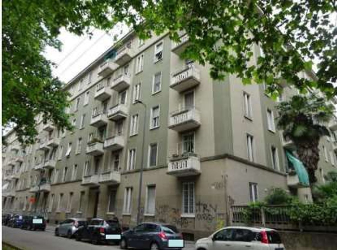 2 rooms Apartment in Milan, Italy No. 244959