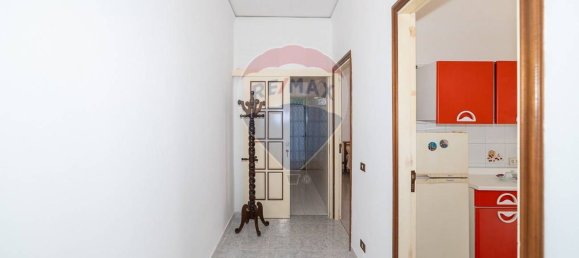 4 rooms Apartment in San Giovanni la Punta, Italy No. 138907 13