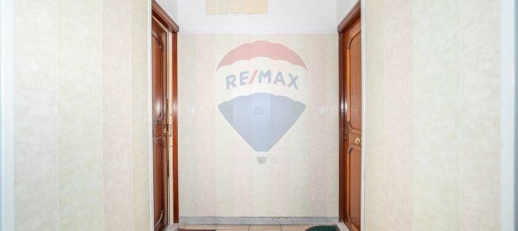 4 rooms Apartment in San Giovanni la Punta, Italy No. 138907 6