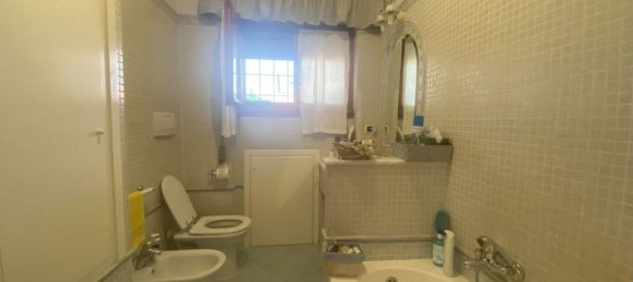 7 غرف نوم فيلا في Pomezia, Italy رقم 357044 20