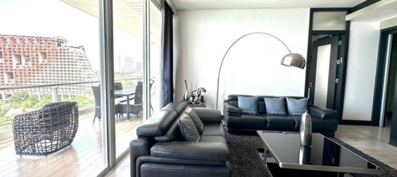 2 bedrooms Condo in Pattaya, Thailand No. 6160 10