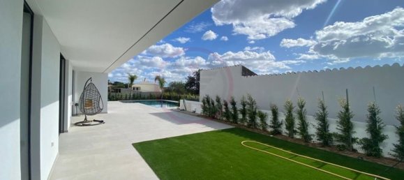 4 bedrooms House in Loule, Portugal No. 125695 5