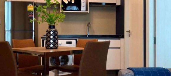 2 Schlafzimmer Eigentumswohnung in Huai Khwang, Thailand, Nr. 8308 2