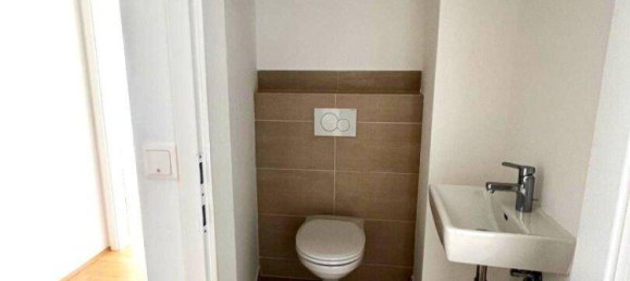 3-salle Appartement à Zwolfaxing, Austria No. 153063 11