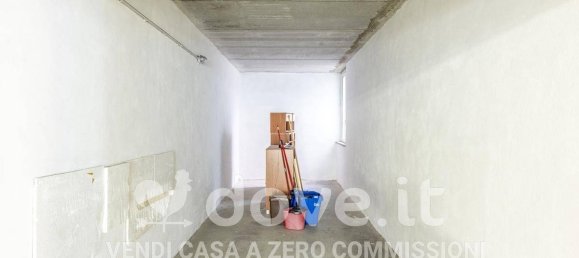 Apartamento T1 em Varano Borghi, Italy N.º 378779 20