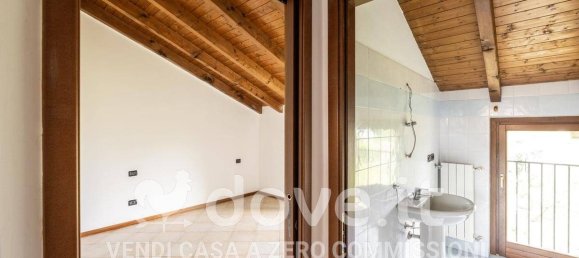 Apartamento T1 em Varano Borghi, Italy N.º 378779 15