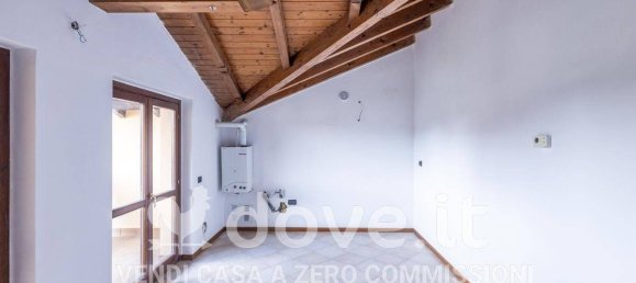 Apartamento T1 em Varano Borghi, Italy N.º 378779 11