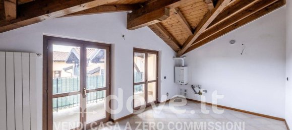 Apartamento T1 em Varano Borghi, Italy N.º 378779 9