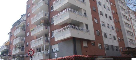 2 Schlafzimmer Wohnung in Milan, Italy, Nr. 347541 5