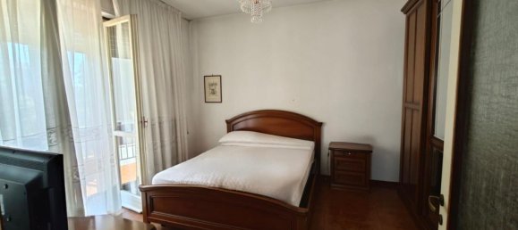 4 bedrooms Apartment in Desenzano del Garda, Italy No. 365600 6