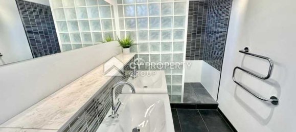 5 bedrooms House in Aradippou, Cyprus No. 12078 9