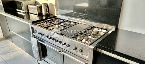 5 bedrooms House in Aradippou, Cyprus No. 12078 6